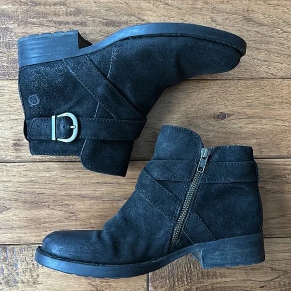 Born Trinculo Leather Ankle Boots Booties Black Buckle Detail Womens Size 7 - Picture 3 of 12